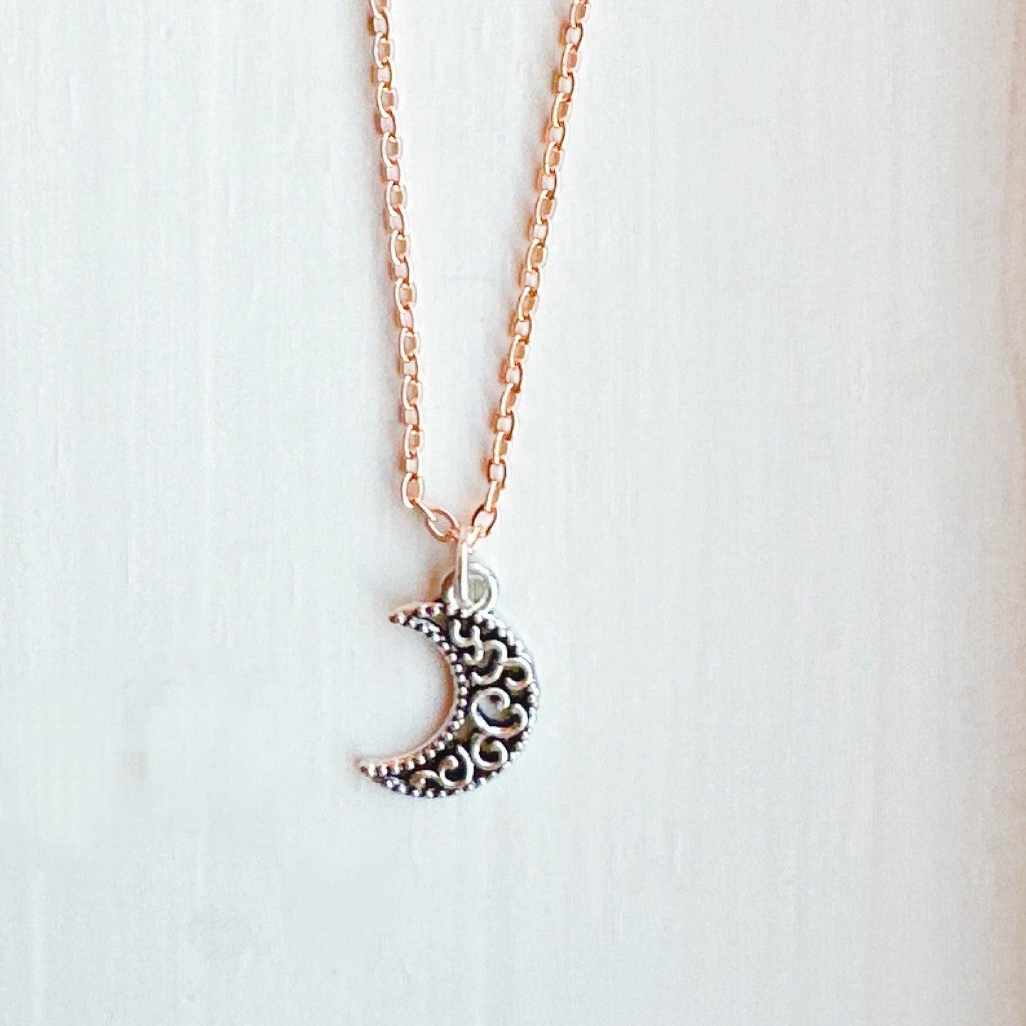 Patterned Crescent Moon Pendant Necklace